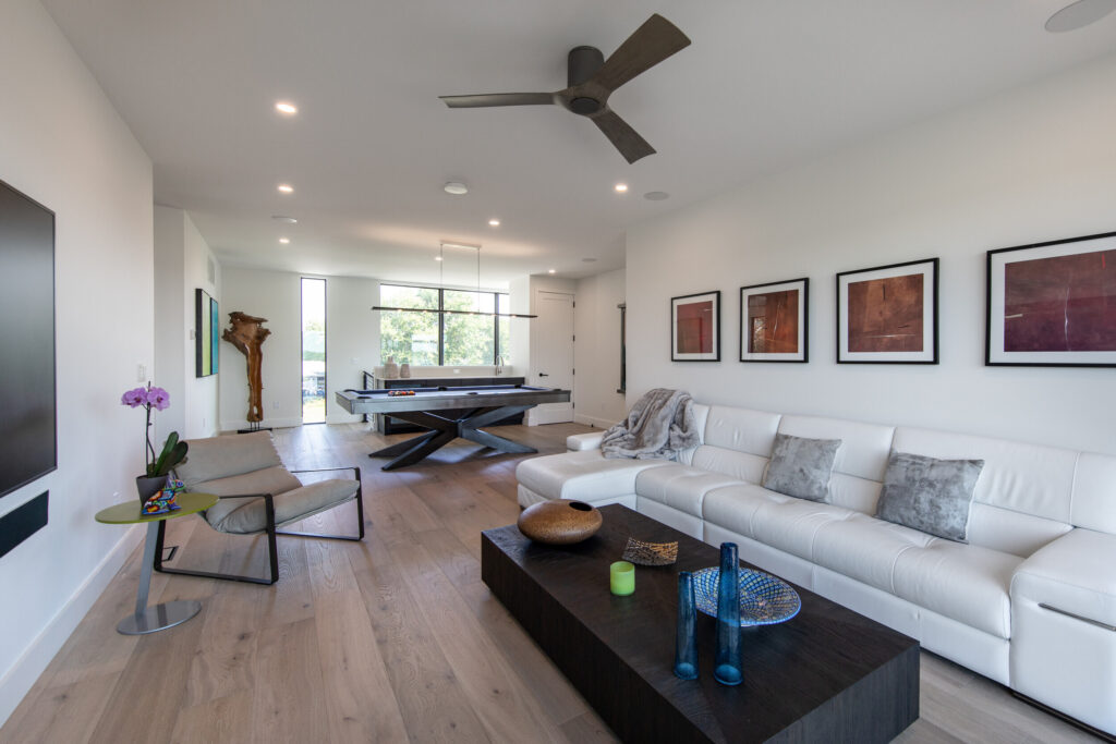 riviera by the bay riviera 54